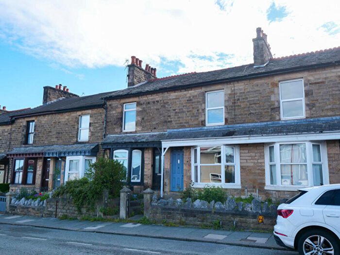 3 Bedroom Terraced House For Sale In Bowerham Road, Lancaster, LA1