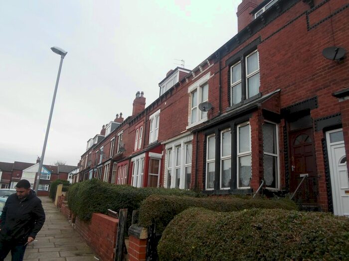 4 Bedroom Terraced House To Rent In Savile Place, Leeds, West Yorkshire, LS7