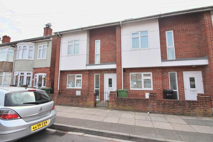 3 Bedroom Terraced House To Rent In Warren Avenue, Southsea, PO4