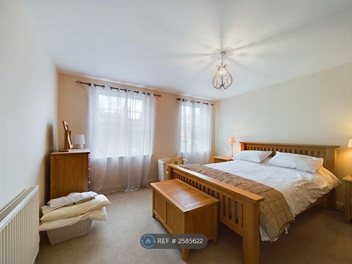 4 Bedroom Terraced House To Rent In The Courtyard, Scarborough, YO11