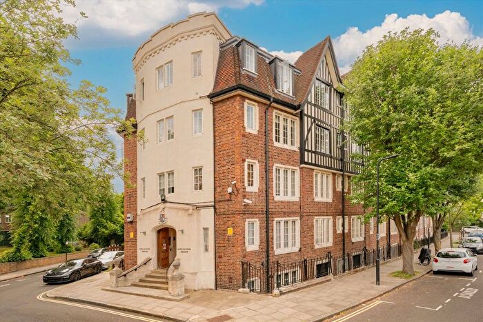 1 Bedroom Flat For Sale In Mortimer Crescent, Maida Vale, NW6
