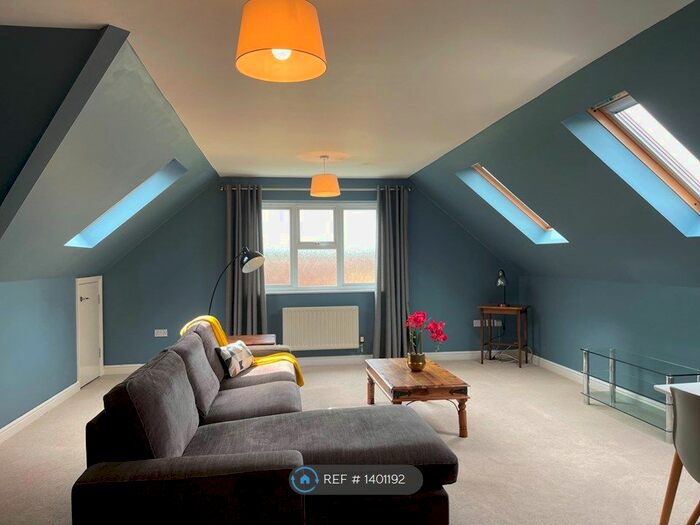 1 Bedroom Flat To Rent In Midsummer Place, Bicester, OX26