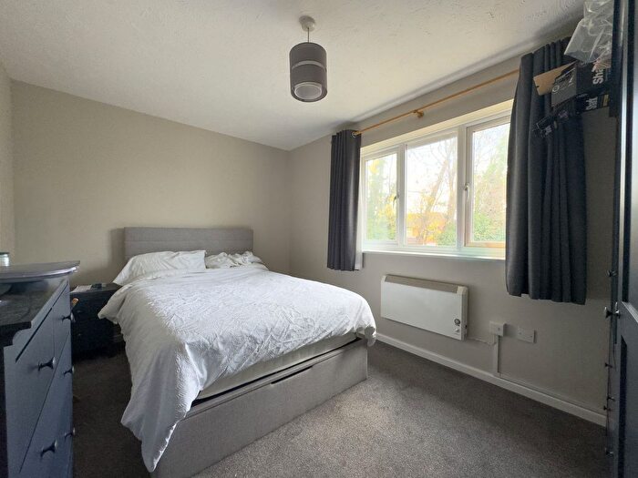 1 Bedroom Flat To Rent In Ellison Close, Gloucester, GL4