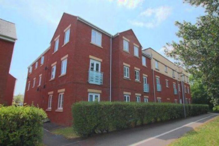 2 Bedroom Flat To Rent In Heraldry Way, Exeter, EX2