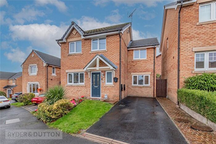 3 Bedroom Detached House For Sale In Kingfisher Way, Glossop, Derbyshire, SK13