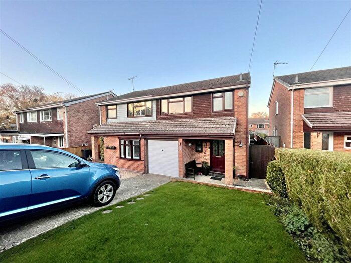 3 Bedroom Semi-Detached House For Sale In Dacombe Close, Upton, BH16