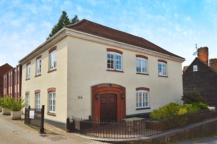 2 Bedroom Flat To Rent In The Old Meeting House, St Albans, AL3