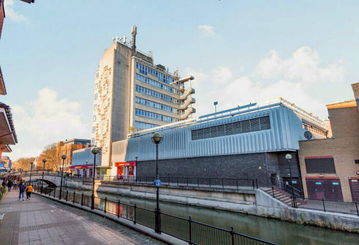 2 Bedroom Flat To Rent In Canside, Chelmsford, CM1