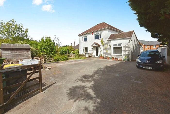 4 Bedroom Detached House For Sale In Mile End Road, Highweek, Newton Abbot, Devon., TQ12