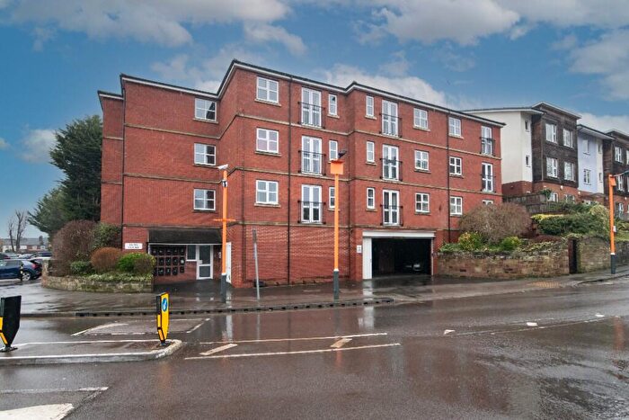 1 Bedroom Apartment For Sale In New Road, Bromsgrove, Worcestershire, B60