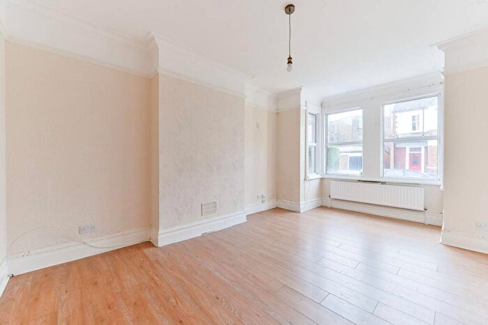 2 Bedroom Flat For Sale In Colworth Road, Croydon, CR0