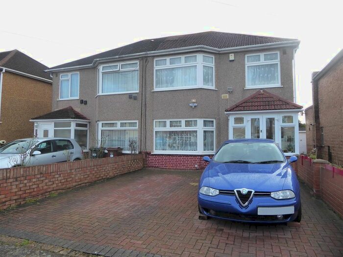 3 Bedroom Semi-Detached House To Rent In Francis Road, Hounslow, TW4