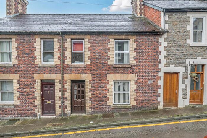 4 Bedroom Terraced House For Sale In Norton Street, Knighton, LD7