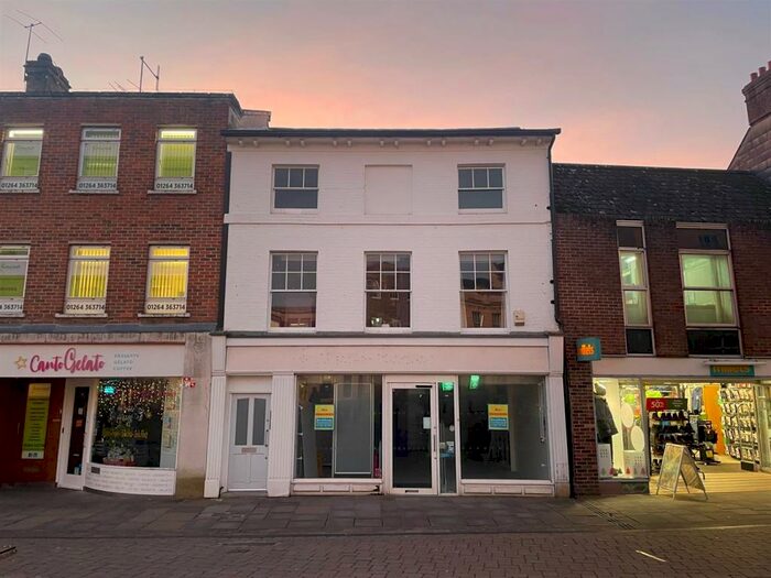 1 Bedroom Flat To Rent In High Street, Andover, SP10