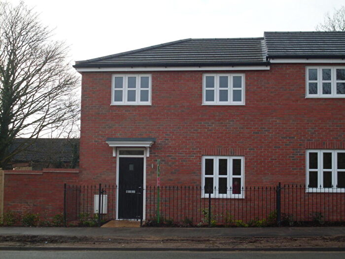 2 Bedroom Semi Detached House To Rent In Tuttle Hill, Nuneaton, CV10