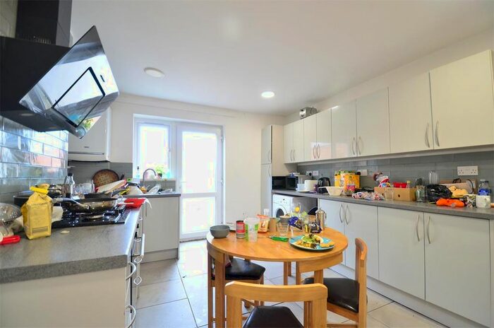 6 Bedroom Terraced House To Rent In Tiverton Road, Selly Oak, Birmingham, B29