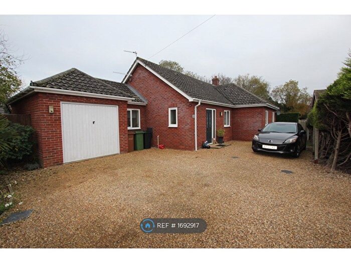 3 Bedroom Bungalow To Rent In Page Close, Poringland, Norwich, NR14