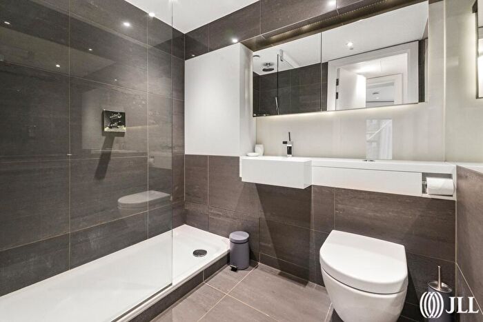 2 Bedroom Apartment To Rent In Riverlight Quay London, SW11