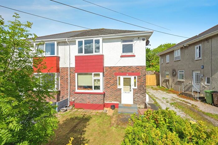 2 Bedroom Flat For Sale In Horn Lane, Plymouth, PL9