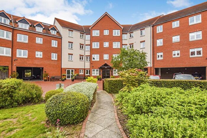 1 Bedroom Retirement Property For Sale In Tylers Ride, South Woodham Ferrers, CM3