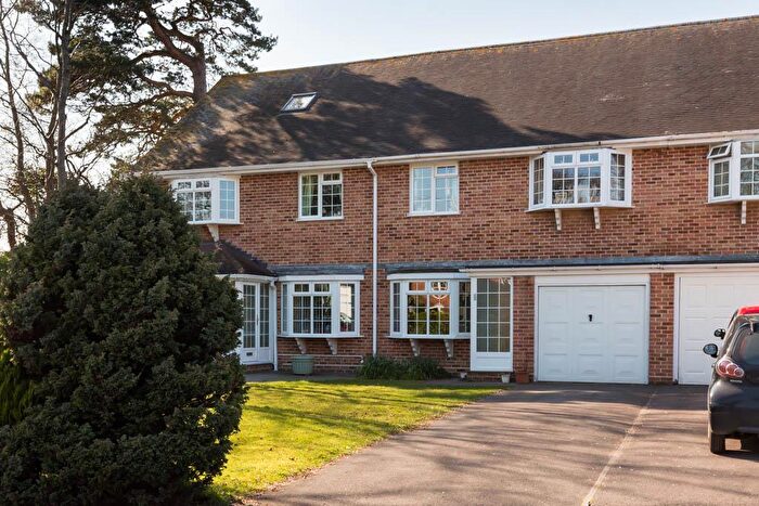 3 Bedroom Terraced House To Rent In Woodcock Lane, Hordle, SO41