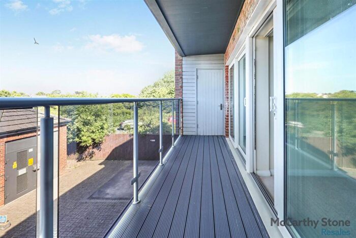 2 Bedroom Apartment For Sale In Coronation Court, County Road, Ormskirk, L39