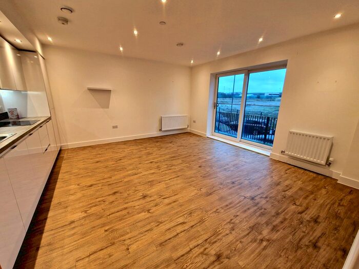 1 Bedroom Flat To Rent In Stirling Drive, Luton, LU2