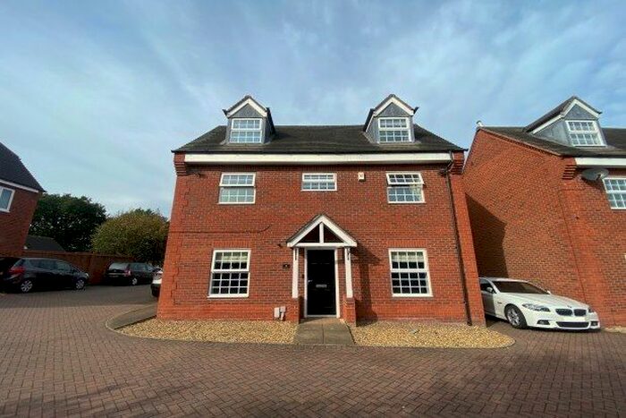 4 Bedroom Property To Rent In Robins Croft, Cannock, WS11