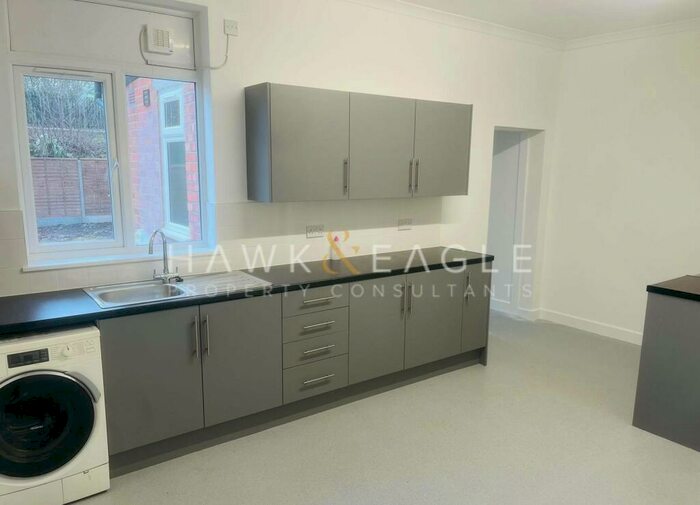 4 Bedroom House To Rent In Barrington Road, London, E12