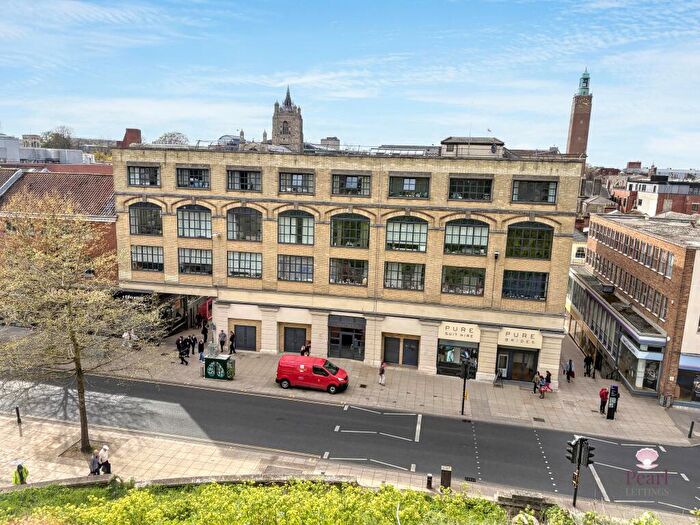 1 Bedroom Flat To Rent In Castle House, Castle Meadow, Norwich, Norfolk, NR2