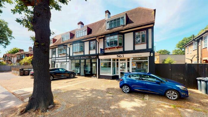 3 Bedroom Apartment To Rent In Bridle Road, Croydon, CR0