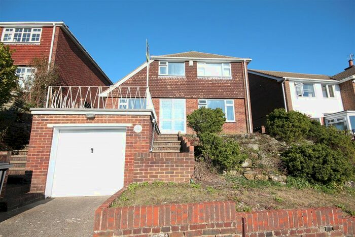 4 Bedroom Detached House To Rent In Windmill Drive, Westdene, Brighton, BN1