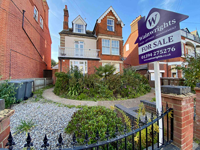 5 Bedroom Detached House For Sale In Bath Road, Old Felixstowe, IP11