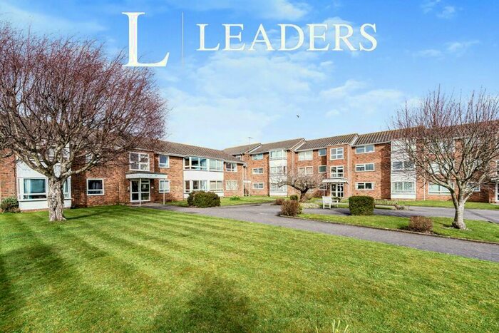 1 Bedroom Flat To Rent In Hawthorn Gardens, Worthing, BN14