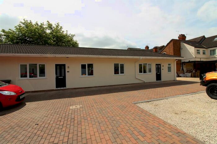 1 Bedroom Apartment To Rent In Caldecott Court, Rugby, CV21