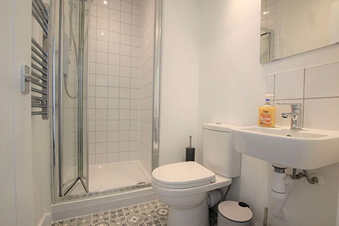 1 Bedroom Property To Rent In Tredworth Road, Gloucester, GL1