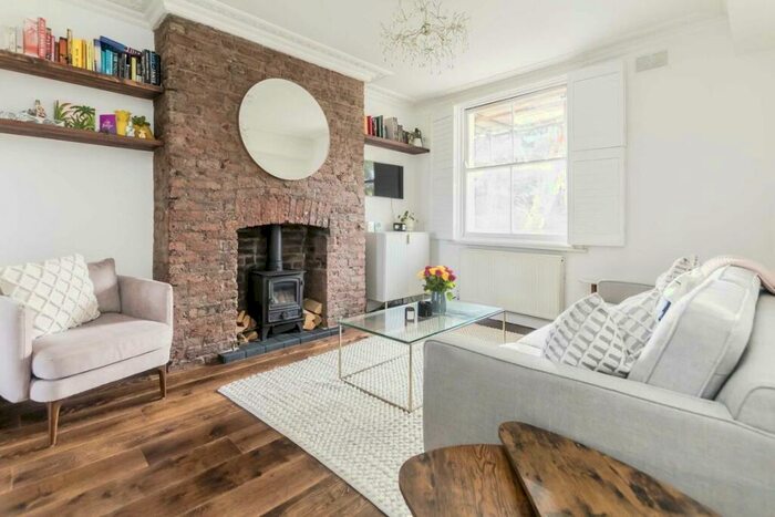 2 Bedroom Flat To Rent In Tremlett Grove, St John's Grove Conservation Area, N19