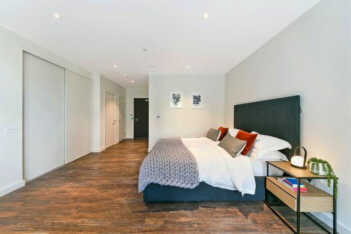 Studio To Rent In Tillermans Court, Grenan Square, Greenford, UB6