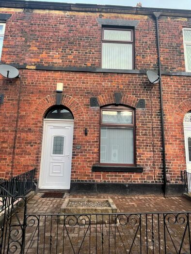 2 Bedroom House To Rent In Shaw Street, Bury, BL9