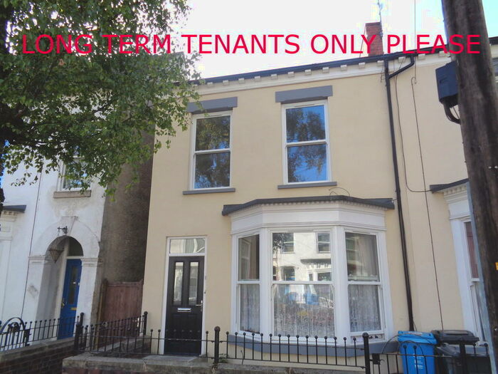 1 Bedroom Apartment To Rent In Sandringham Street, HU3