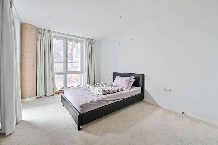1 Bedroom Flat For Sale In Blackfriars Road, Southwark, London, SE1