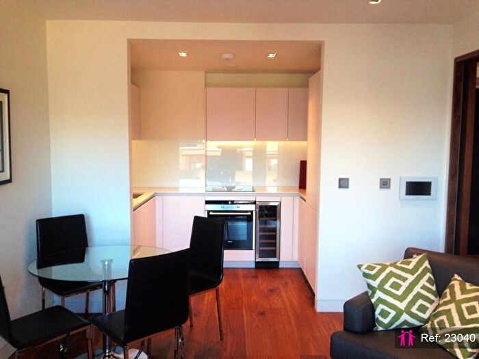 1 Bedroom Apartment To Rent In Wood Street, London, EC2Y
