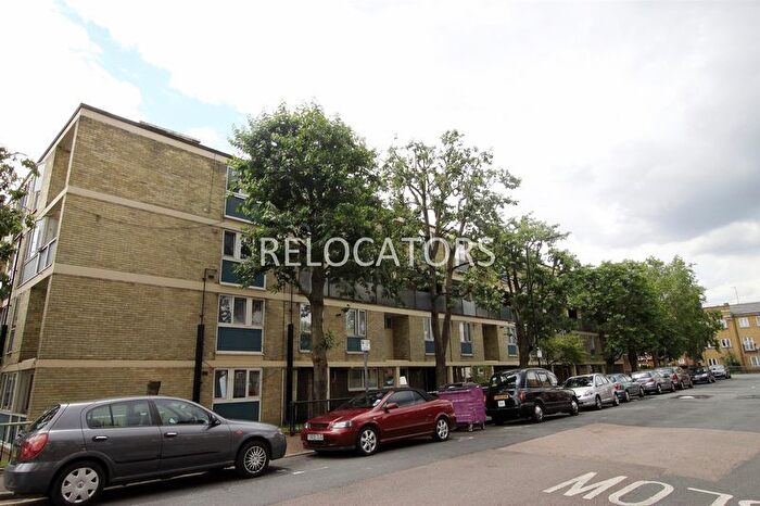 3 Bedroom Flat To Rent In Smithy Street, E1