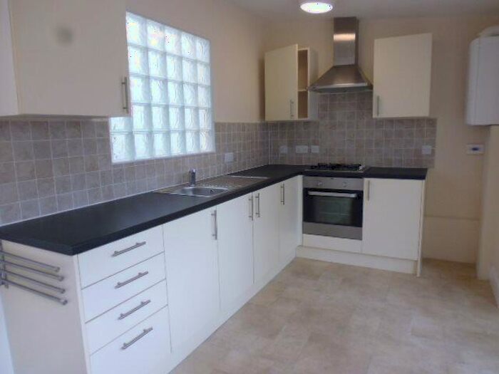 5 Bedroom Terraced House To Rent In Freehold Street, Northampton, NN2