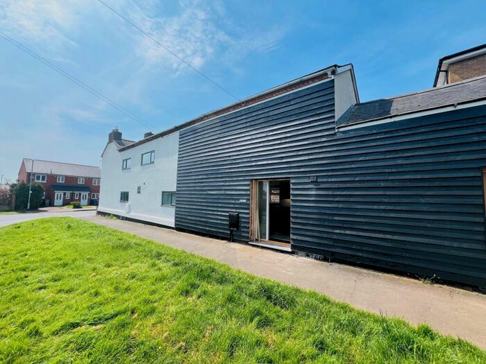 2 Bedroom Apartment To Rent In Braunston Road, Oakham, LE15
