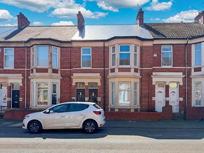 2 Bedroom Flat For Sale In Trevor Terrace, North Shields, NE30