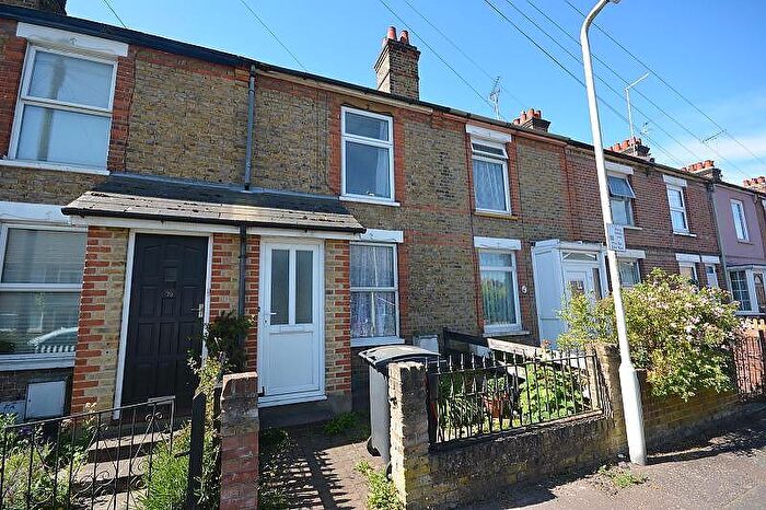 2 Bedroom House To Rent In Lower Anchor Street, CM2