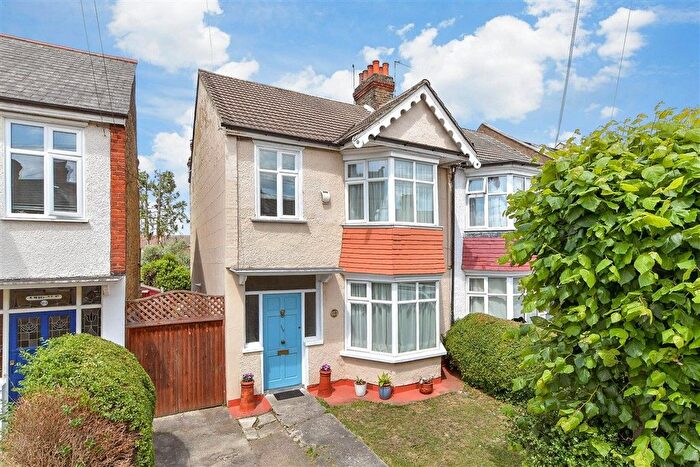 3 Bedroom Semi-Detached House For Sale In Winterbourne Road, Thornton Heath, Surrey, CR7