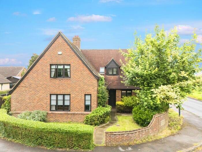 4 Bedroom Detached House For Sale In Roughtallys, North Weald, CM16