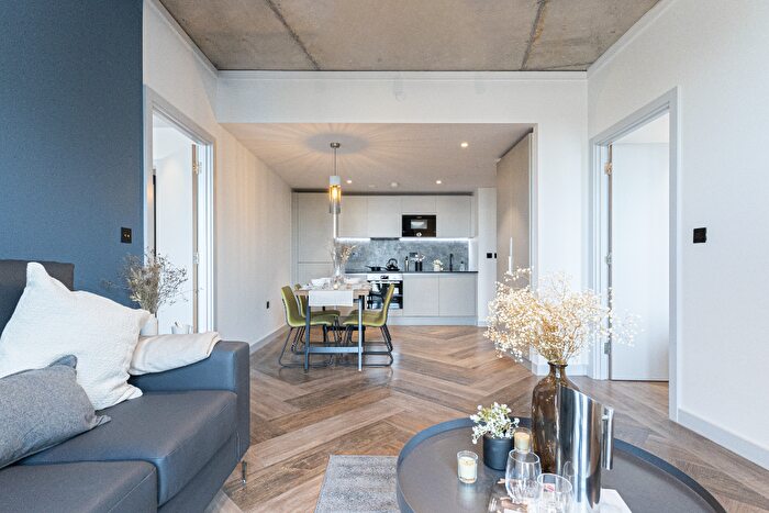 2 Bedroom Apartment To Rent In Ancoats Gardens, Bendix Street, Manchester, Greater Manchester, M4